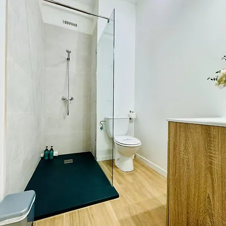 דירה Ori B & Spacious Flat Close To The Center *