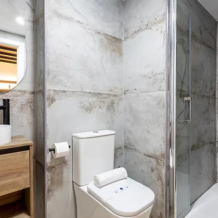 Marie Curie Flats, Lovely Duplex 3