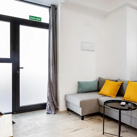 Marie Curie Flats, Lovely Duplex 3