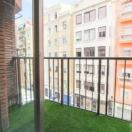 Big Flat Ruzafa Apartman *