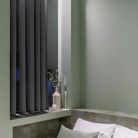 Point Beach Blue * バレンシア