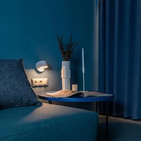 Apartment Point Blue