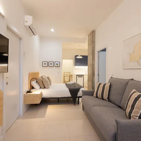 Florit Flats - The Pitiusas * Valencia