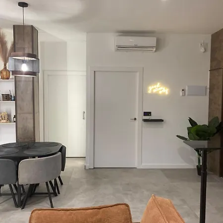 Amplio Estudio En Valencia