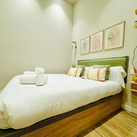 Apartment Cozy & Stylish Flat Close To Center *