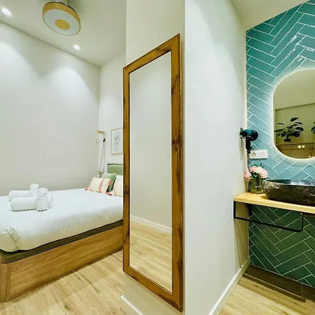 Cozy & Stylish Flat Close To Center