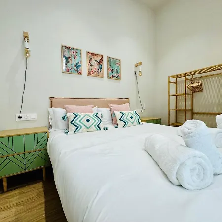 Bright & Stylish Flat Close To Center Apartment Valencia