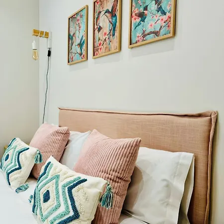 Bright & Stylish Flat Close To Center Apartment Valencia