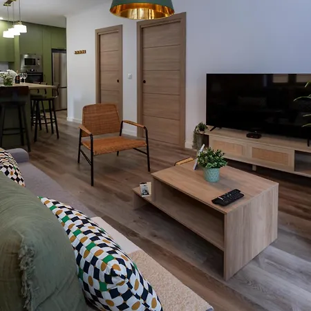 Modern & In El Carmen * Valence