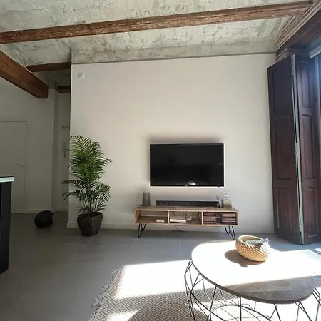 Centrica Y Encantadora Vivienda. *