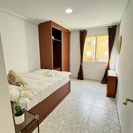 Habitacion Privada Cerca Del Centro Habitación en casa particular *