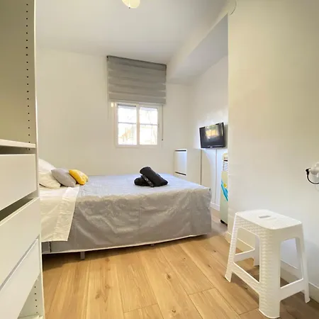 Gypsy Budget Shared Flat Habitación en casa particular Valencia