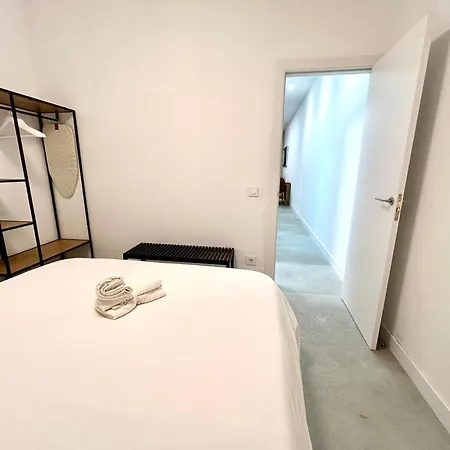 דירה Comfort Near Metro, 2 Bed, 1 Bath