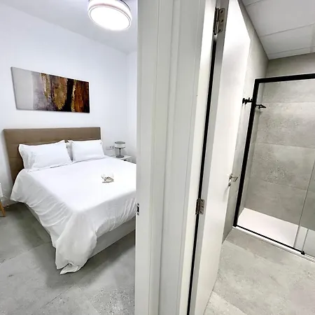 Comfort Near Metro, 2 Bed, 1 Bath ולנסיה