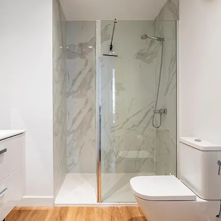 With Gym Pool Free Parking The Haven Escape Valencia