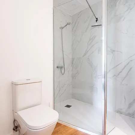 With Gym Pool Free Parking Thehavenescape Apartment