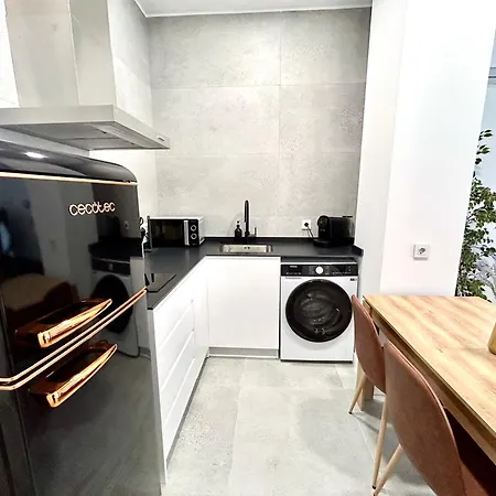 Getaway - Jacuzzi, Space & Comfort Apartman Valencia