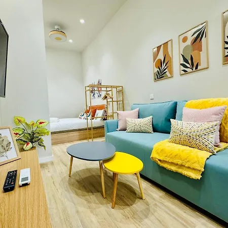 Stylish Near Center