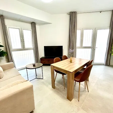 דירה Strategic Stay-unlock Valencia's Best-kept Secret