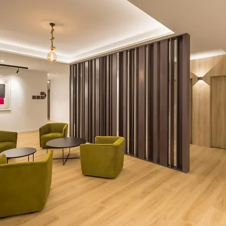 Mon Jardin De Ayora Hotel apartamentowy 4*