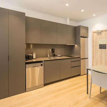 Mon Jardin De Ayora Aparthotel 4*