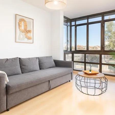 Travel Habitat Torres De Serrano * Валенсия