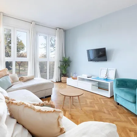 Travel Habitat Torres De Serrano Валенсия