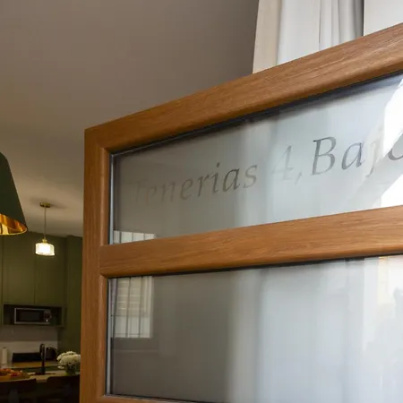 Modern 1 Bedroom In Historic Center • Ground F * Valencia