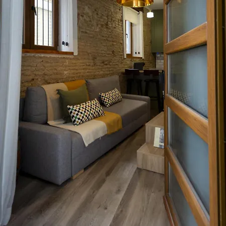 شقة Modern 1 Bedroom In Historic Center • Ground F *