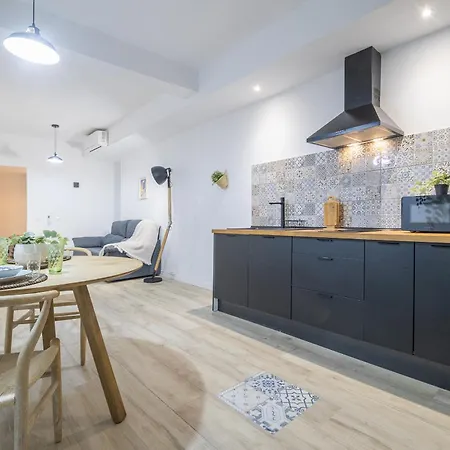 Ln4 - Loft Espacioso Y Acogedor Estudio Cerca Del Metro Zona Ayora *
