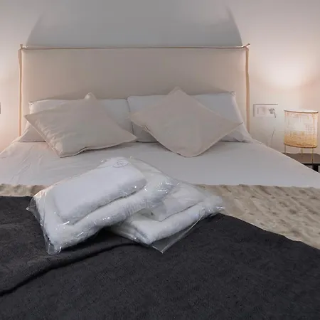 Lo - Loft - Modernos Y Acogedores Estudios Cerca A Artes Y Ciencias