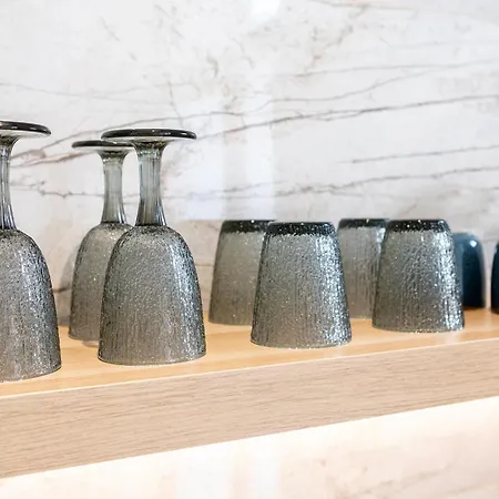 Apartament Lo - Loft - Modernos Y Acogedores Estudios Cerca A Artes Y Ciencias *