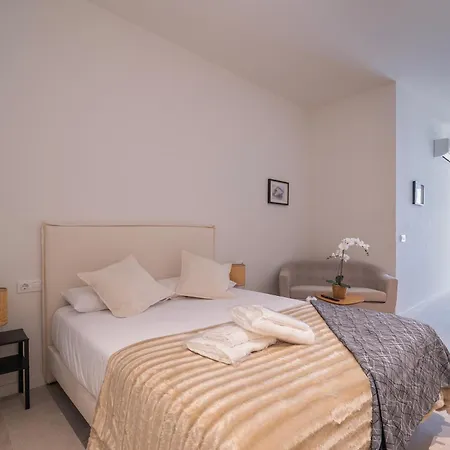 Apartment Lo - Loft - Modernos Y Acogedores Estudios Cerca A Artes Y Ciencias Valencia