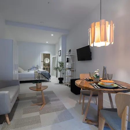 Pm - Loft Espaciosos Estudios Con Terraza Cerca A Artes Y Ciencias * Valencia