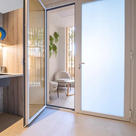 Apartment Pm - Loft Espaciosos Estudios Con Terraza Cerca A Artes Y Ciencias Valencia