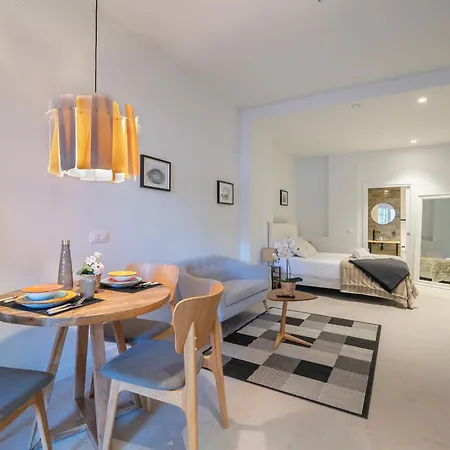 Pm - Loft Espaciosos Estudios Con Terraza Cerca A Artes Y Ciencias Apartment *