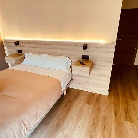 Pensionat Optimus Comfort Campoamor 101 4*