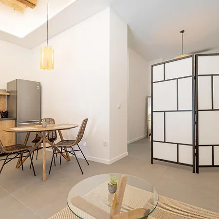 Apartamento Esc - Loft Comodos Y Espaciosos Estudios Cercanos A Estacion Joaquin Sorolla
