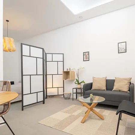 Апартаменты Esc - Loft Comodos Y Espaciosos Estudios Cercanos A Estacion Joaquin Sorolla Валенсия