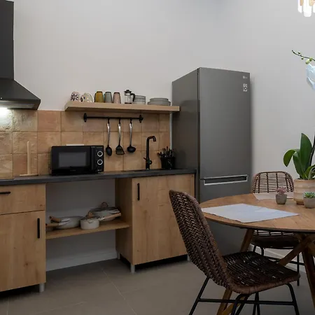 Esc - Loft Comodos Y Espaciosos Estudios Cercanos A Estacion Joaquin Sorolla Apartamento