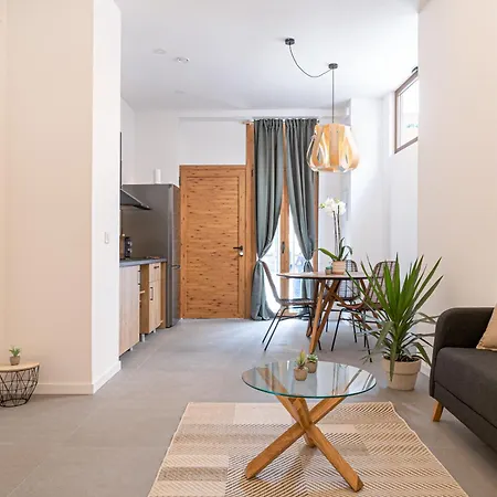 Esc - Loft Comodos Y Espaciosos Estudios Cercanos A Estacion Joaquin Sorolla * Valência