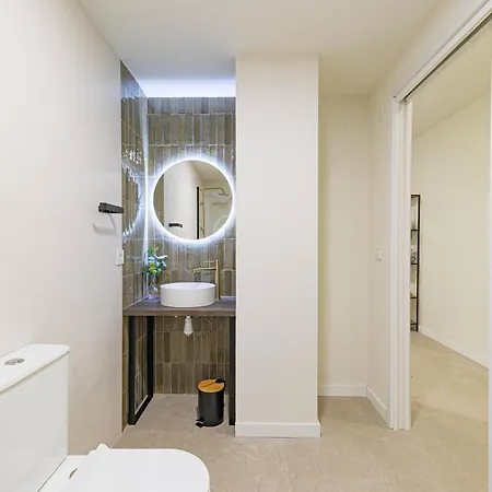 Daire Ag7 Loft Espaciosos Estudios Con Terraza Cercanos Al Metro Zona Ayora Valensiya