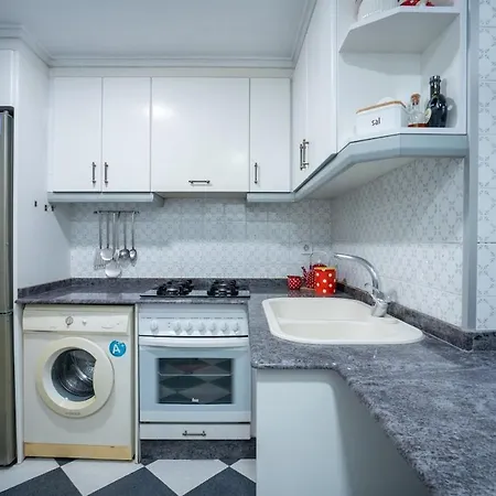 Piso Luminoso Y Conectado, A 5 Min De La Ciudad De Artes