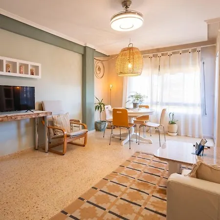 Piso Luminoso Y Conectado, A 5 Min De La Ciudad De Artes Apartamento Valencia