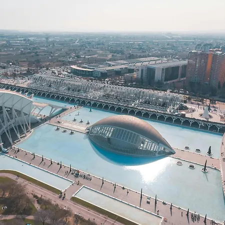 Guillem Jafer - Roig Arena Appartement Valencia