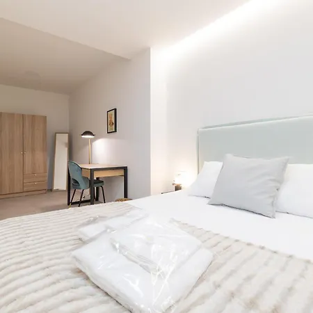 Ag7 Loft Espaciosos Estudios Con Terraza Cercanos Al Metro Zona Ayora * 瓦伦西亚