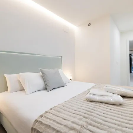 Apartment Ag7 Loft Espaciosos Estudios Con Terraza Cercanos Al Metro Zona Ayora