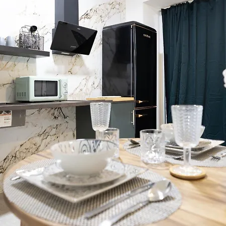 Ag7 Loft Espaciosos Estudios Con Terraza Cercanos Al Metro Zona Ayora 瓦伦西亚