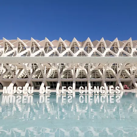 Lo - Loft - Modernos Y Acogedores Estudios Cerca A Artes Y Ciencias Valencia