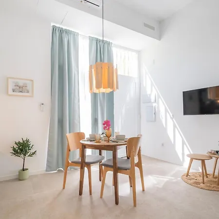 Апартаменты If - Loft Estudios Encantadores Y Bien Conectados En Zona Residencial Malilla